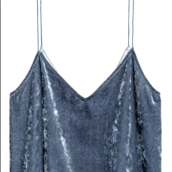 NWT H&M Blue Crushed Velvet Camisole Crop Top - Picture 7 of 8